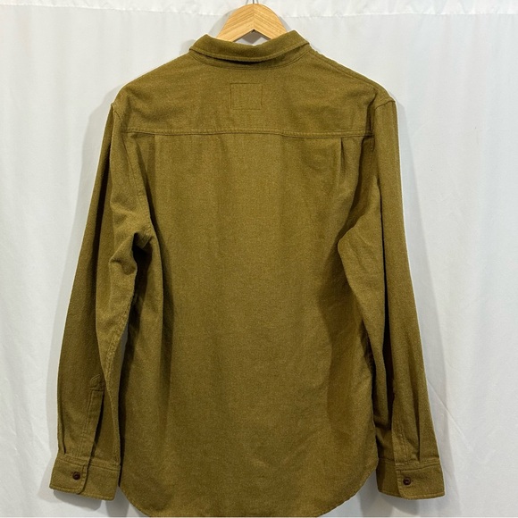 Rails Runson Button Down Collared Long Sleeve Brushed Flannel Shirt Golden Rod - Picture 8 of 12